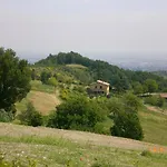 Crovina Bed & Breakfast 4*